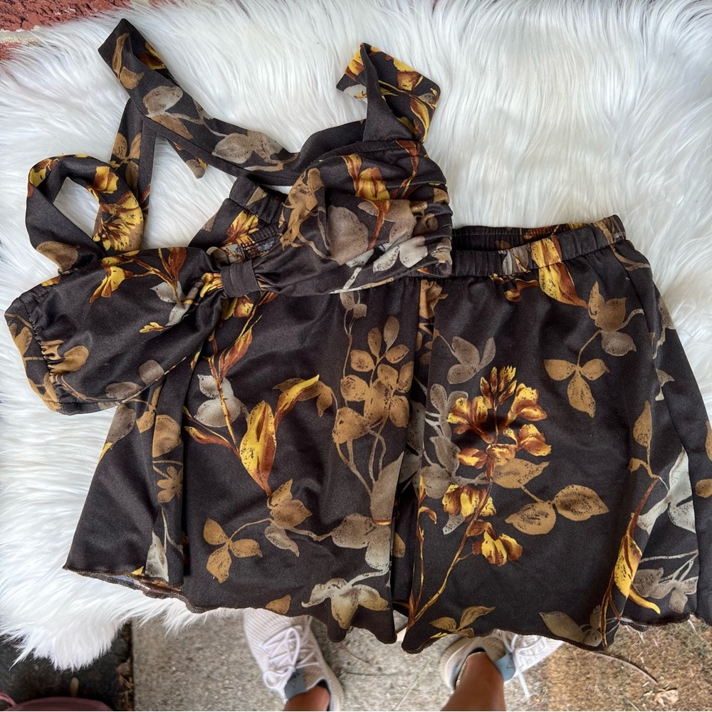 Classic by Jantzen Brown and Yellow Hawaiian Flower Strapless High Rise Bikini